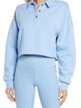ALO Yoga Light Blue Cropped Snap-Button Pullover